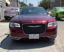 کرایسلەر 300